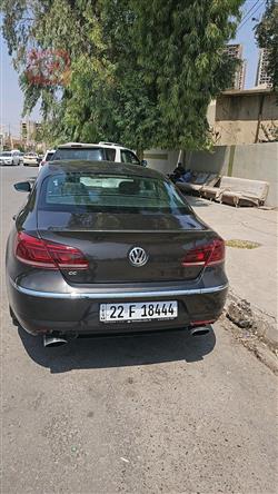 فولكسفاغن باسات CC